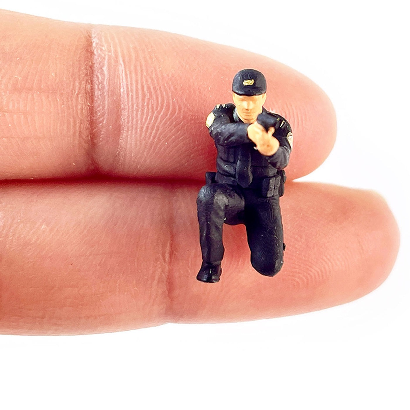 3PCS "NYPD in Action" 1/64 Mini Figure HO 1:64