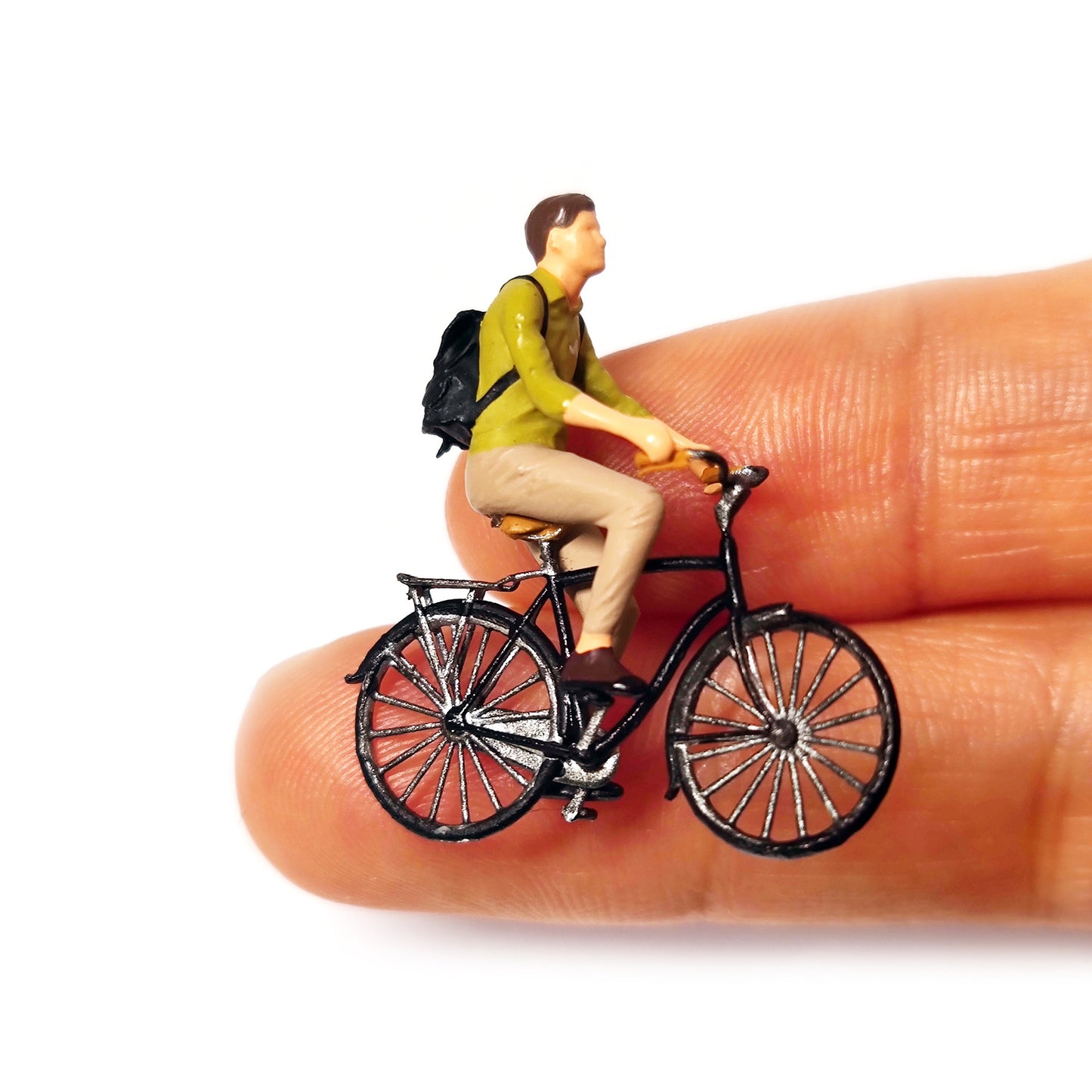 2PCS "Couple Cycling" 1/64 Mini Figure HO 1:64