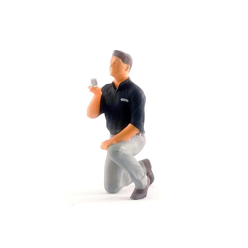 2PCS "I Do" 1/87 Mini Figure HO 1:87
