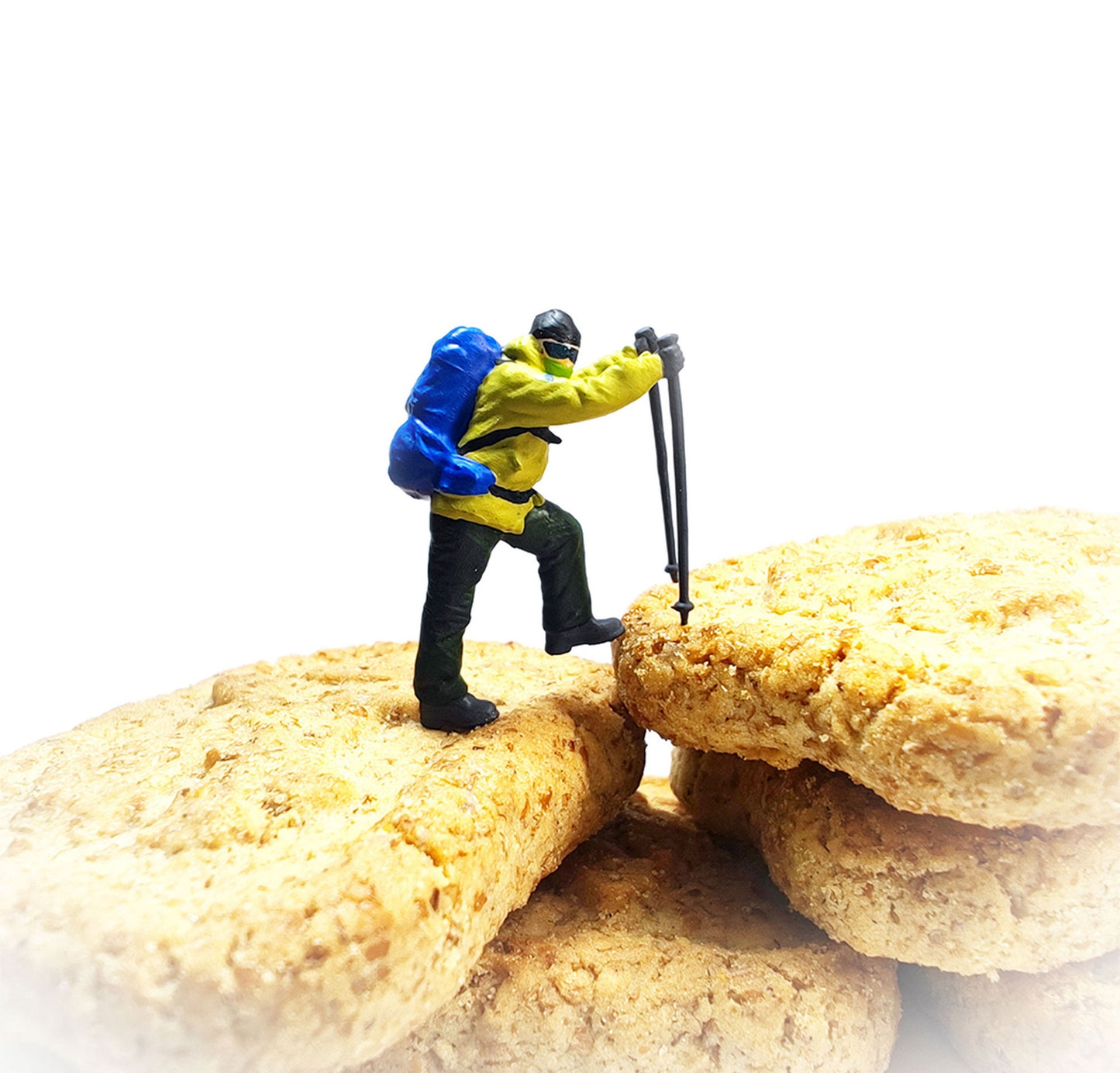 4PCS "Himalaya Hiker" 1/64 Mini Figure HO 1:64